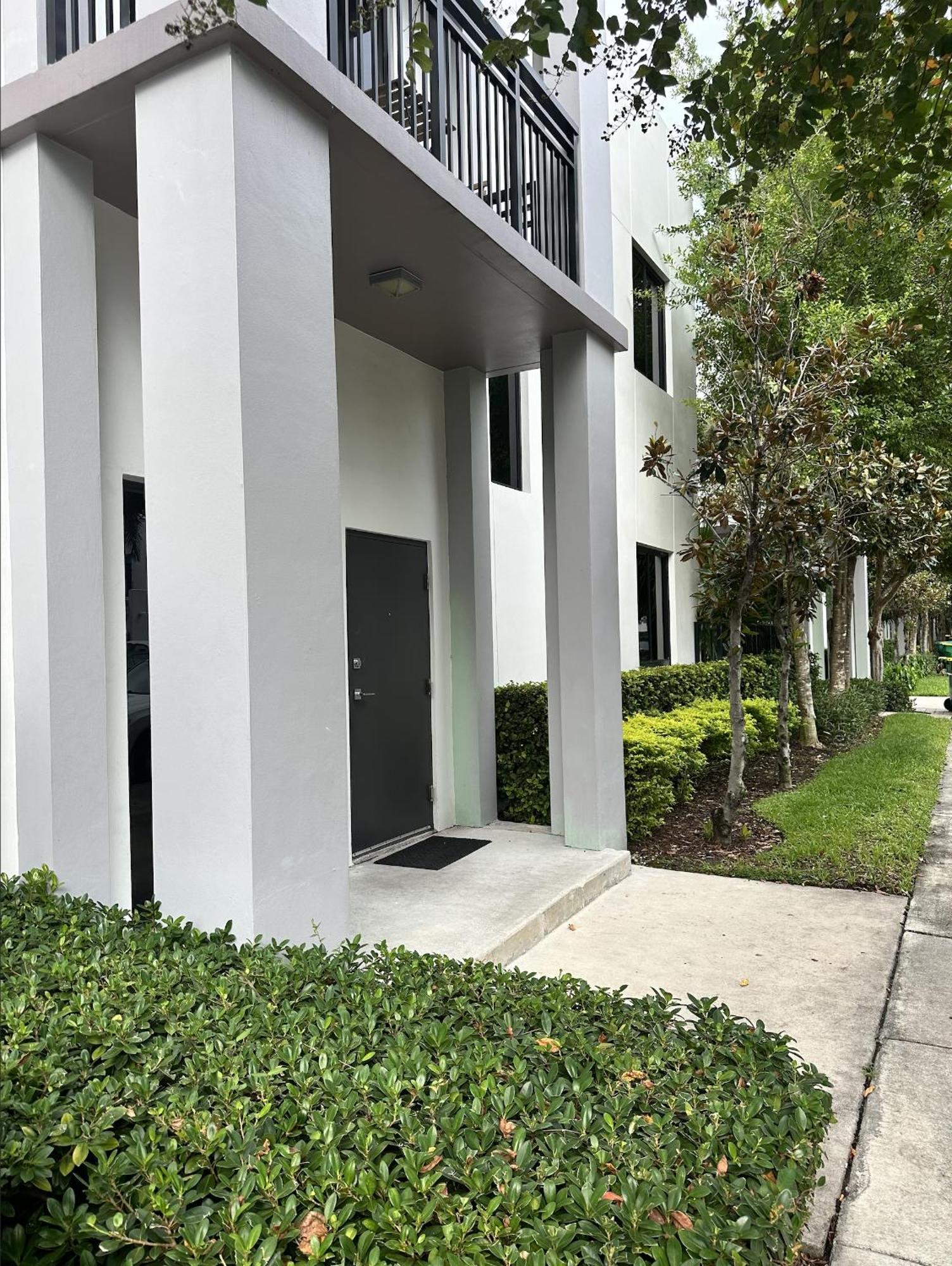Master Bed Room In Calle Ocho Miami Eksteriør bilde